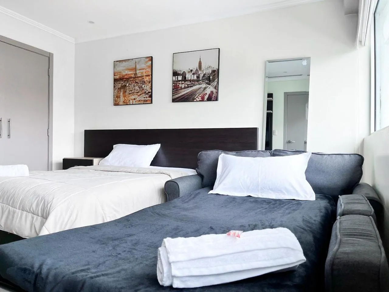 Suite Con Jacuzzi Y Gym En Puerto Santa Ana Guayaquil 0*,