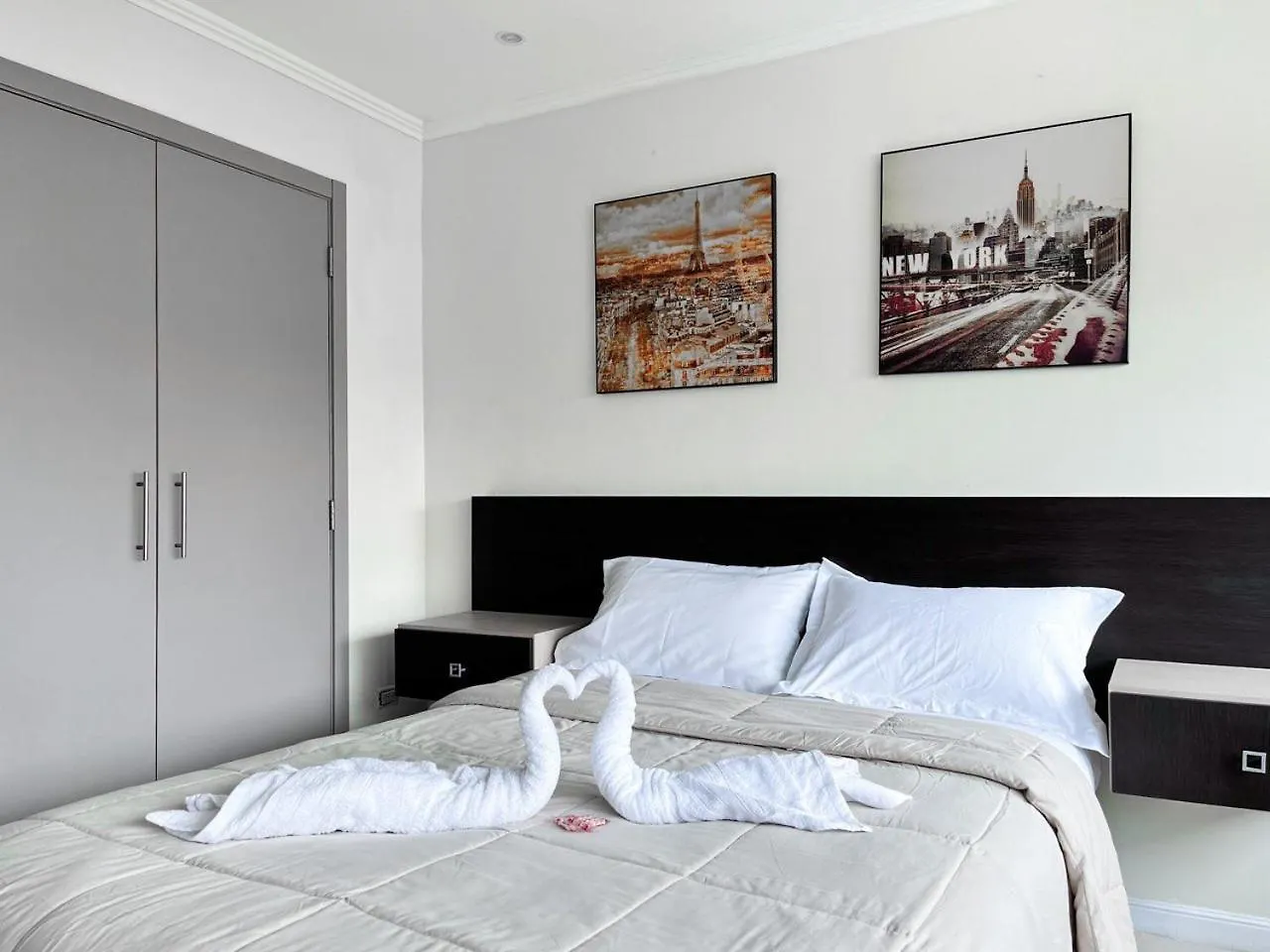 Apartamento Suite Con Jacuzzi Y Gym En Puerto Santa Ana Guayaquil