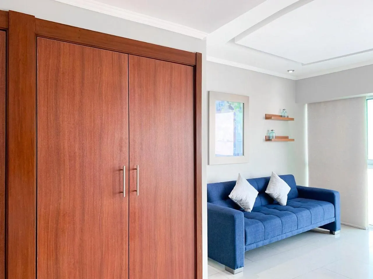 Suite Con Jacuzzi Y Gym En Puerto Santa Ana Guayaquil Apartamento